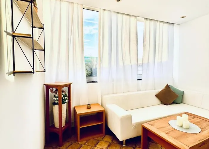 Cozy In A For Groups, 16-mins To Blumengaerten Apartment Vienna